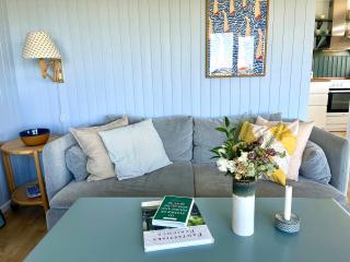 Beach House With Sea View In Djursland - 2