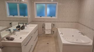 Bay and village view, 2 person spa bath - 2