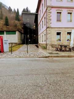 La casa del popolo - 1