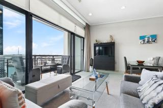 Modern Harbourside 1BR w Balcony Zodiak Stays - 1