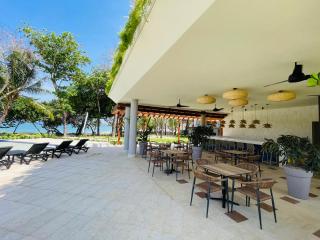 Marien Residences 221 Garden & Partial Ocean View Condo -  - 4