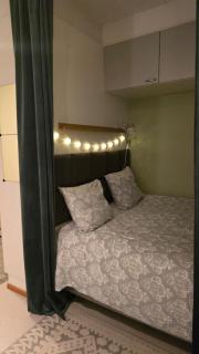 Lakeland Apartments - 1