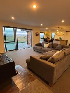 The Home on the Hill - 8