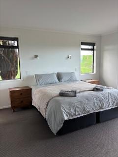 The Home on the Hill - 9