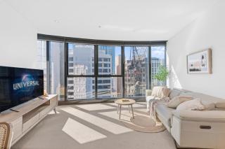 Stylish 1 Bed Apartment in Heart of Brisbane - 2