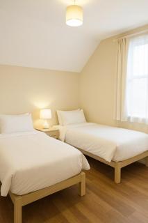 6 personas - Casa amplia y acogedora en zona residencial - 8