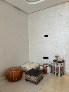 Appartement Moderne - Accès Piscines et Fitness - 2