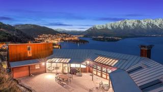 Ibon House - Queenstown - 8