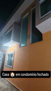 Casa de condomínio com piscina e churrasqueira - 7