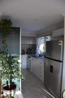 Reset and chill in a spa at Katandra Cottage, - 1