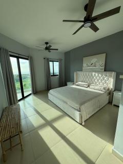 Gorgeous ocean view condo on Beach Golf & Marina Resort - 5