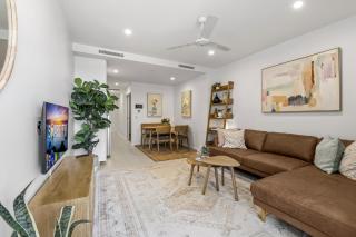 Stellar Location With Parking Pool & Gym Access - 1