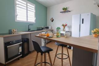 Urban Tropik by KVZ proche de la Place de la Victoire - 5