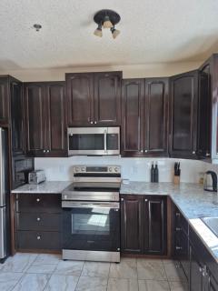 Northern Solace, 2 beds, 2 baths, 5 min to airport - 8