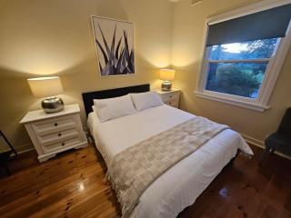 Neat & Tidy Family Home with Beautiful Back Yard - 8