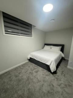 Rockies Golden Retreat 2BR Suite - 2