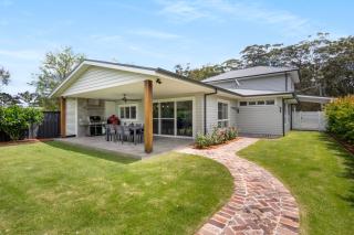 Hamptons by the Bay - Belle Escapes Jervis Bay - Vincentia - 4