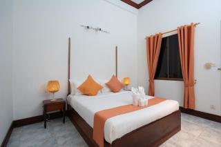 Banhja Villa with Private Pool - 3