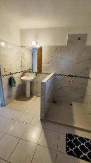 Casa de 3 habitaciones a 3 minutos del Centro - 8