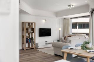 Sunlit Durham - Walk to Glenelg Beach, Dining & Bars - 2