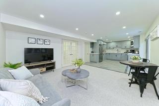 SPACIOUS FULLY PRIVATE 2BR UNIT ON GROUND LEVEl - 0