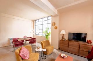 Art Deco City Luxury - Central City Location - 2