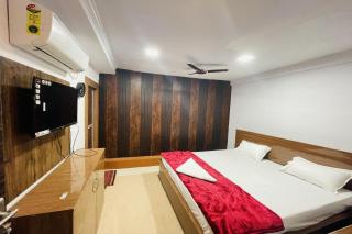 OYO The 3 Star Hotel - 5