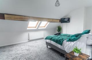 5 Bed Stay For Contractors And Families - 1