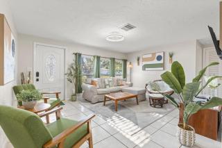 Casa Tranquila Pool Pergola Spa Shower Retreat - 9