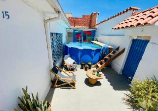 Casa céntrica con patio, piscina privada y 6 habitaciones - 1