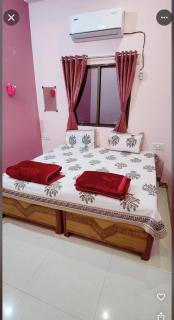 mahakaleshwar homestay - 8