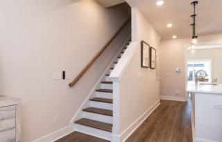 Maybrook Residence Luxurious Greenville Stay - 9