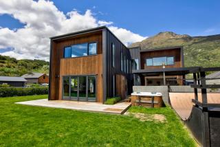 Sandford Nest, Beautiful Family Home, Queenstown - 6