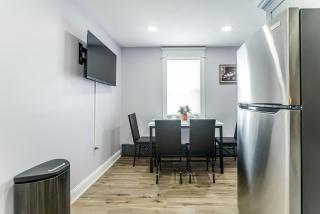Modern 2BedRooms 1King 1Queen Size Bed Near Center City, BOK Bar, Passyunk Square More! - 3