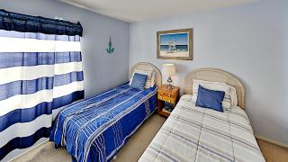 Guest Cottage 14 - 1