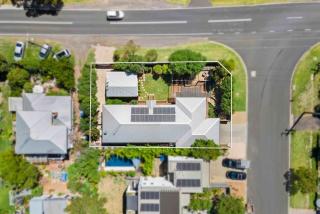 The Willows Coastal Retreat in Old Ocean Grove - 6