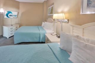 Direct Oceanfront w Nice Decor, Modern Low Floor! - 1