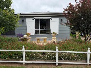 Cozy Cottage Victor Harbor - 0