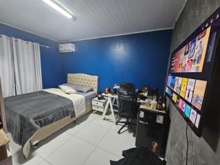 Quarto com ar Perto Furg,Praia! - 2