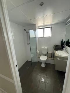 Heart of Yeppoon - Ocean View Apartment - 7