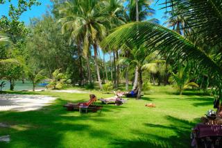 Blue Haven Bay Villas and Resort Apartments - 1
