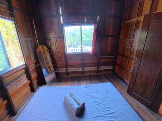 Lovesick Hostel & Bar Mpai Bay - 2