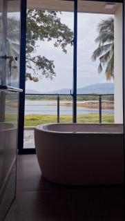 Lakeside Retreat - Malsiripura - 4