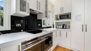 Panorama Views Majestic Mountain Vistas - 1