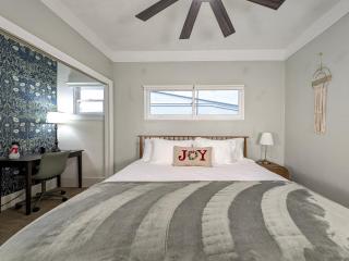 Timeless Charm by the Coast, Vintage Beach Bungalow - 1