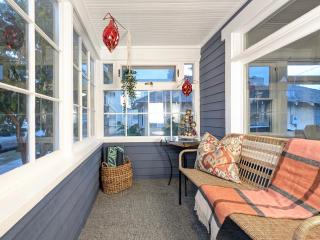 Timeless Charm by the Coast, Vintage Beach Bungalow - 8