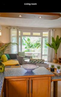 Luxury Bungalow B5 1st floor on an amazing beach in Grand Bay - 3