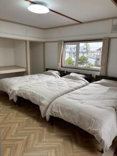 釧路駅近く貸切戸建 ベッドルーム4 シングルベッド9 - 2