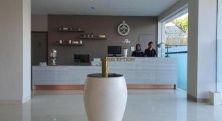 Hart Hotel Premium Rapatmaja - 9