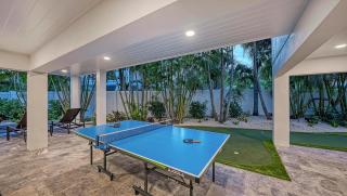 Tropical Oasis - 5290 - 9